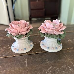 VINTAGE SET OF 2 PORCELAIN CANDLESTICK HOLDERS CERAMIC GARDEN BLOOM PINK Mini